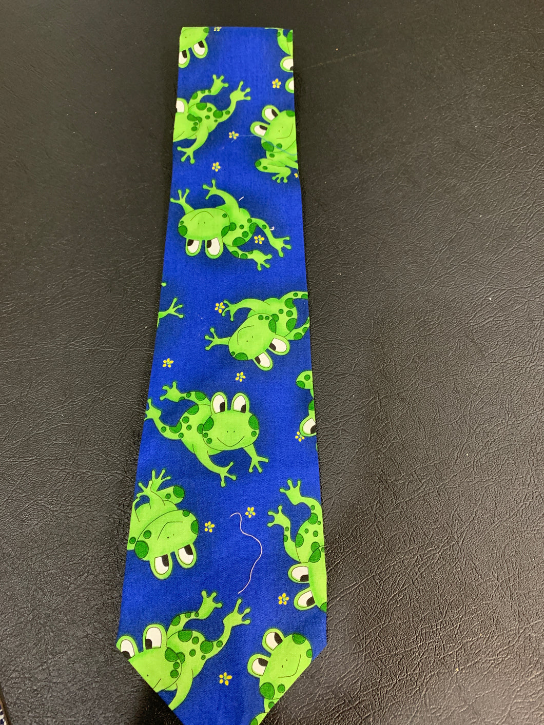 Frog Tie