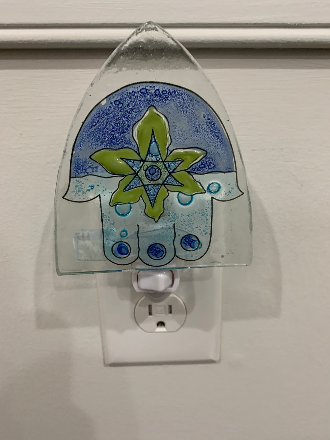 Hamsa Night Light