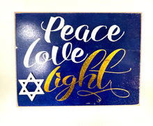 Load image into Gallery viewer, Hanukkah Decorations - small wooden boxes
